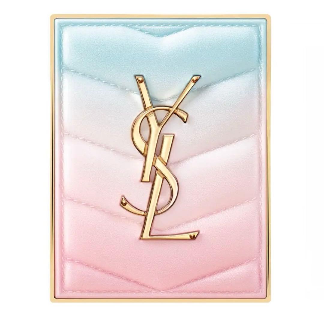 イヴ・サンローラン　クチュール ミニ クラッチ 125