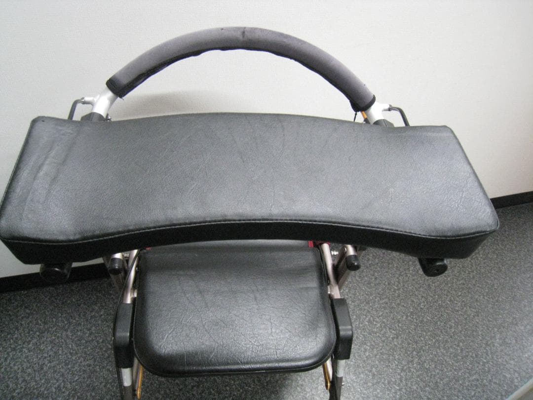 【送料無料】ナブテスコ 前腕支持型歩行車 REHAMO コンパル抑速ブレーキ ③