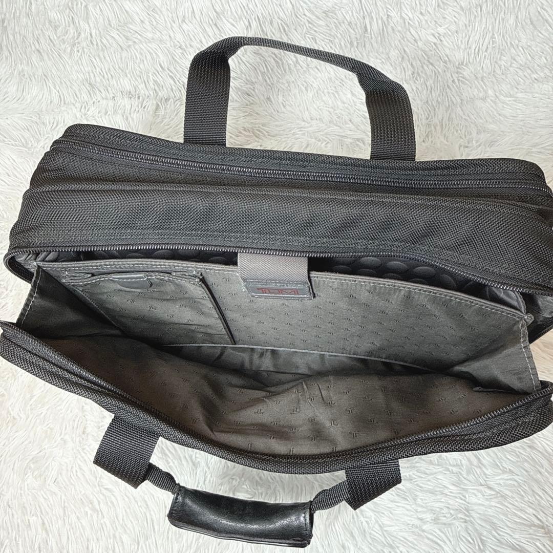 TUMI 3way ビジネスバッグ リュック ショルダー A4 通勤 黒 ２気室