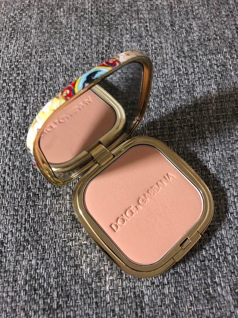 ドルガバソーラーグロウブロンジングパウダー