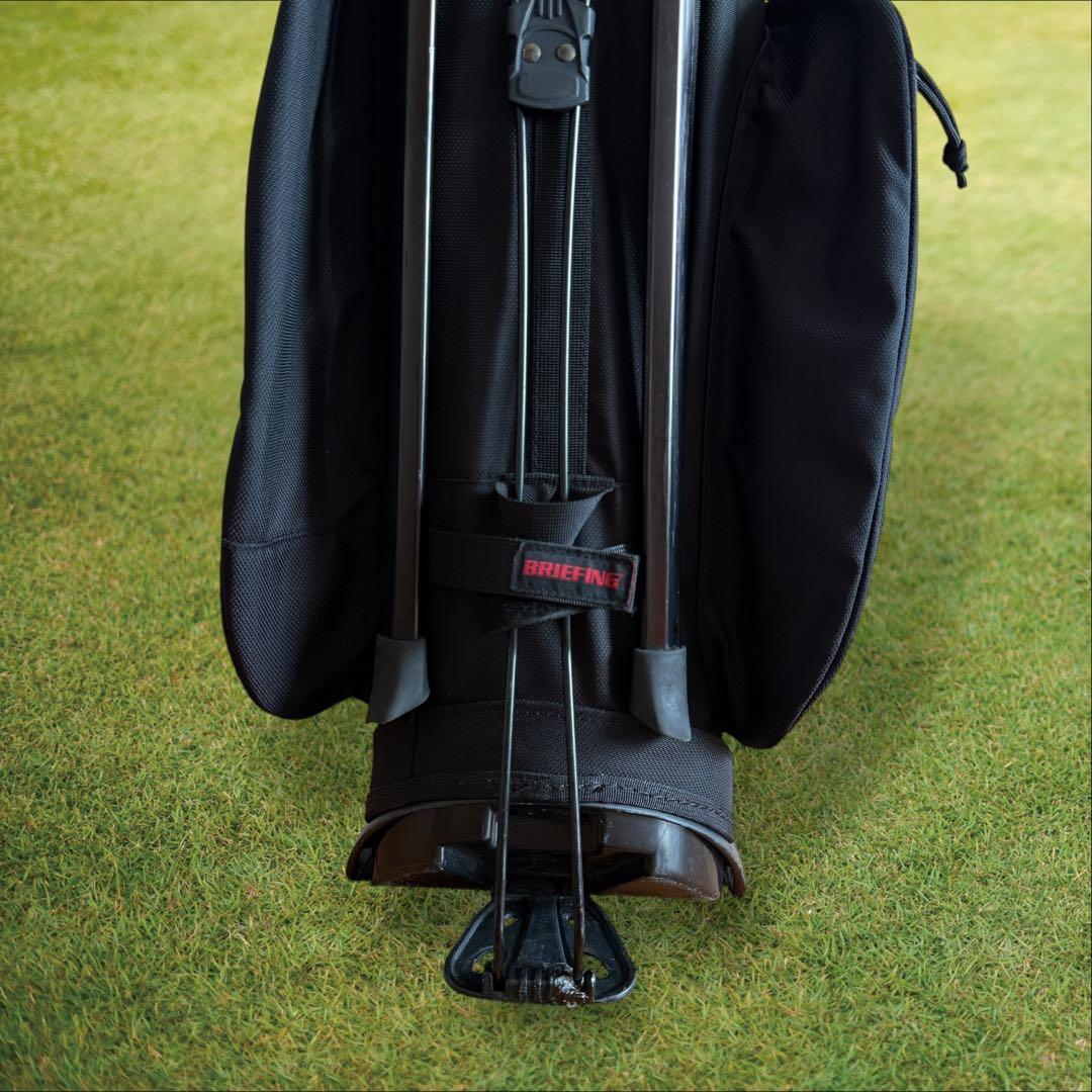 表参道ヒルズ限定モデル　ブリーフィング　キャディバッグ　黒　CR-4 カーボン