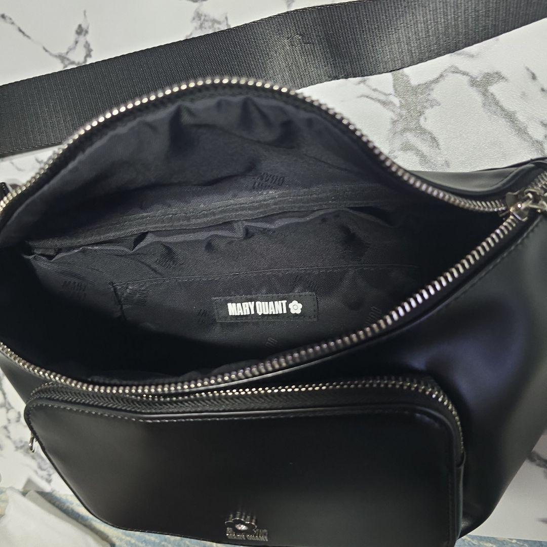 あんずあめ　MARYQUANT エポビジューデイジーポイントボディバッグ