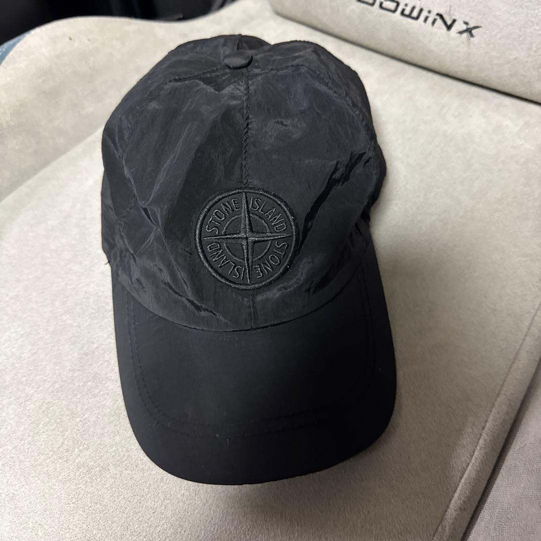Stone  ストーンアイランド ナイロンメタル 6パネル キャップ