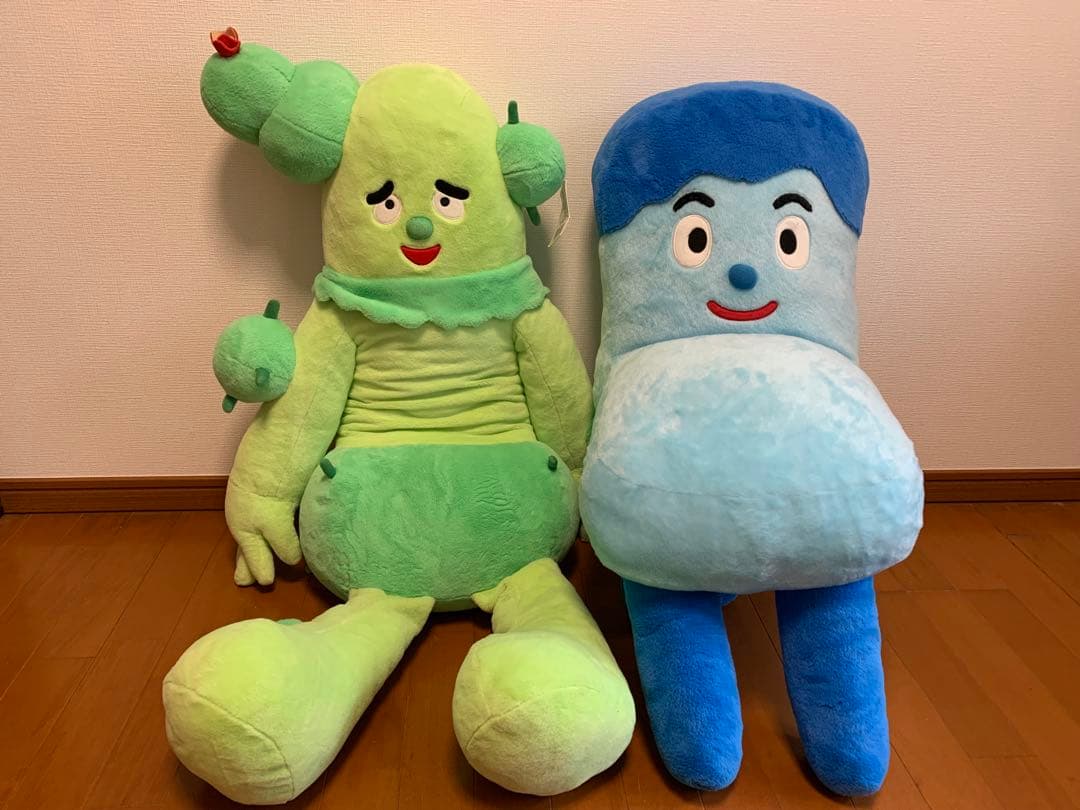 サボさん、コッシー　みいつけた！ぬいぐるみ　コストコ