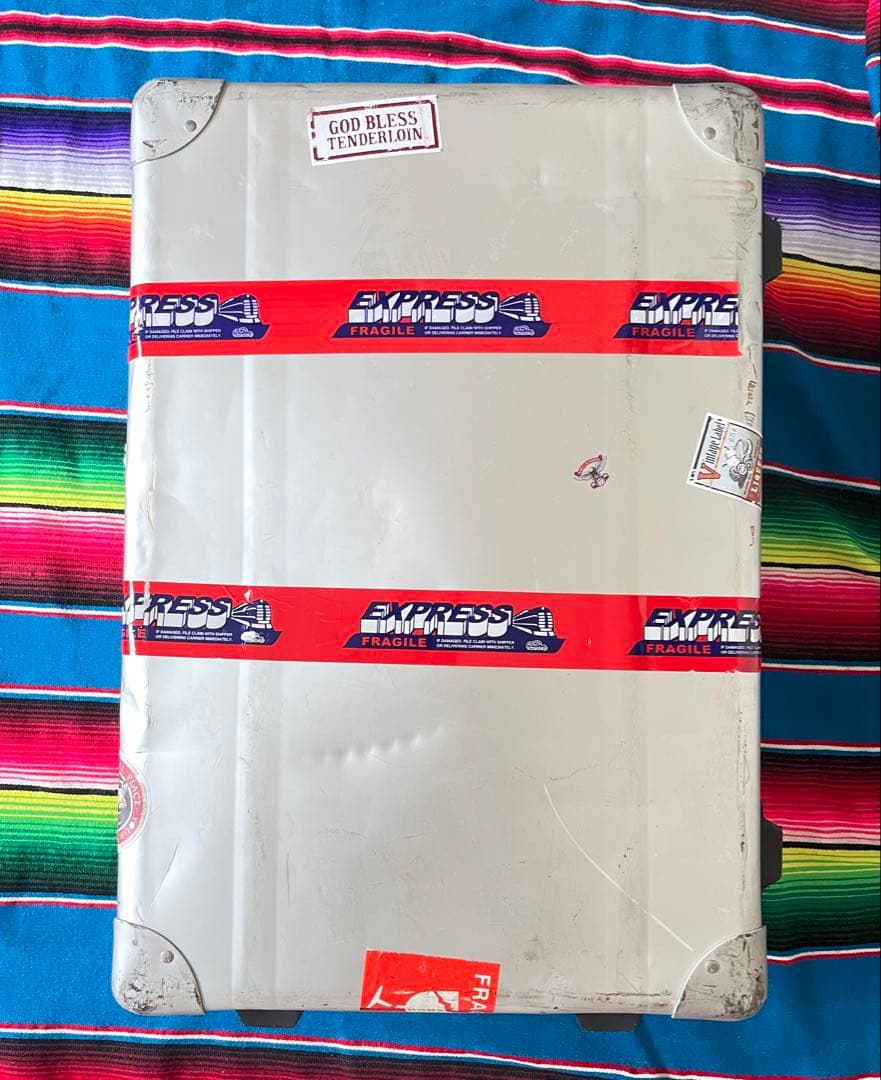 キャスター付 ビンテージアルミキャリーケース　TSAベルト付