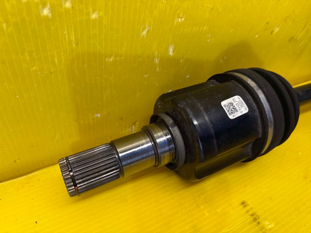 マツダ　CX5 KF2P 左フロントドライブシャフト　60.000KM