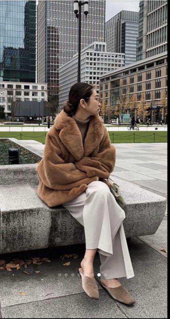 入手困難！　リムアーク　ドルマンフェイクファーコート　RIM•ARK