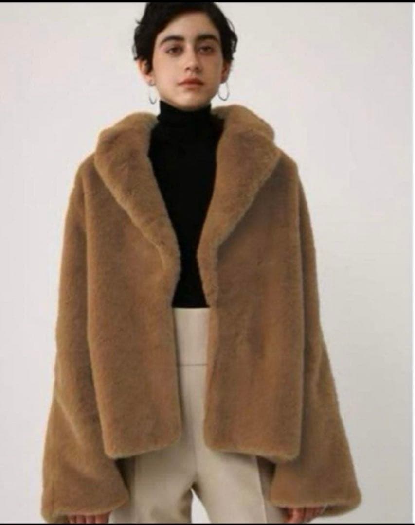 入手困難！　リムアーク　ドルマンフェイクファーコート　RIM•ARK