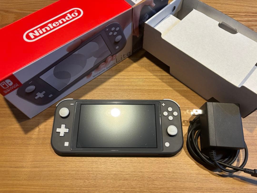 早い者勝ちです Nintendo Switch Lite グレー 充電器付き
