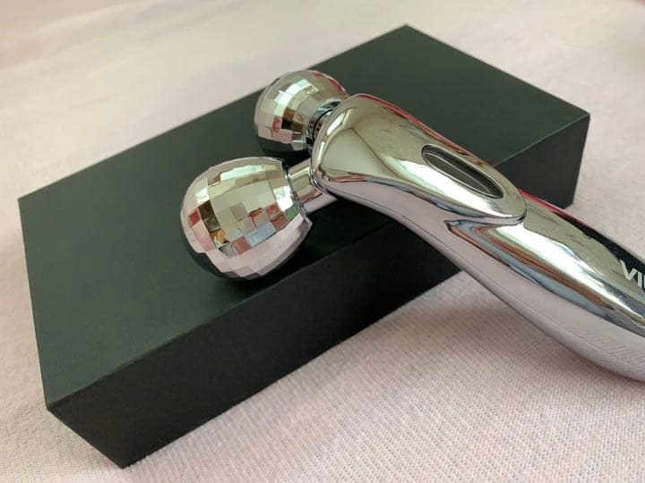 【最終価格】美顔ローラー