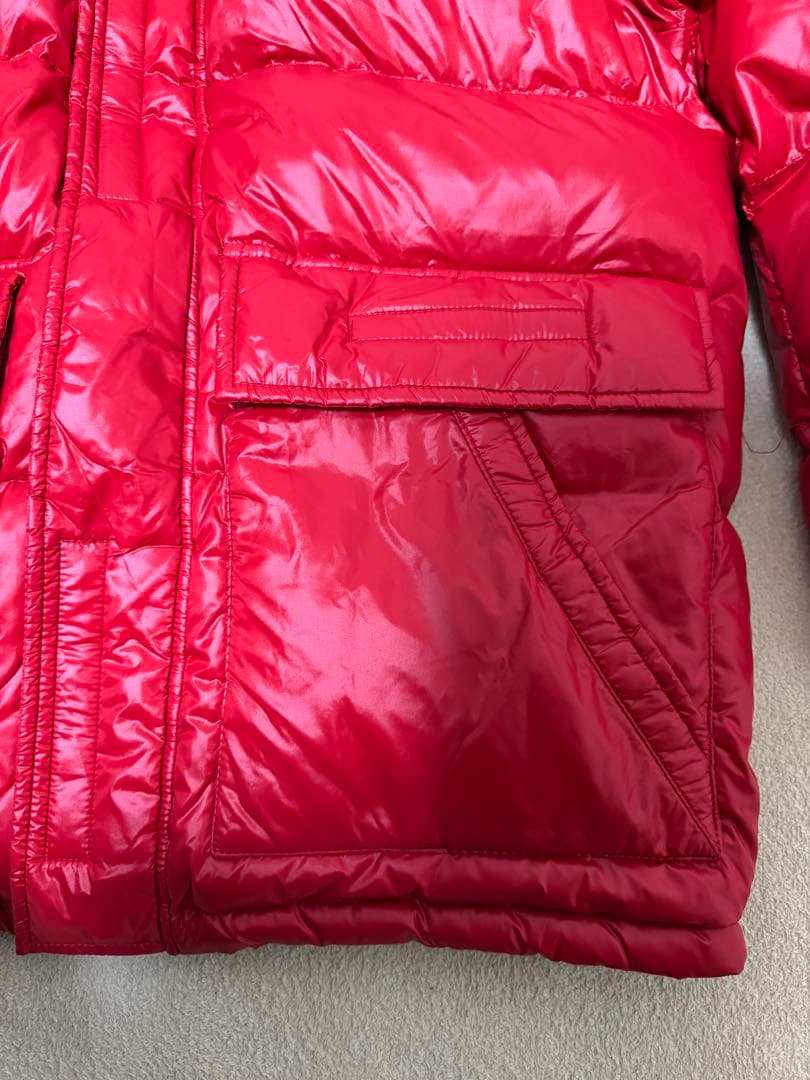トミーヒルフィガー 赤 ダウンジャケット フード付き ベスト