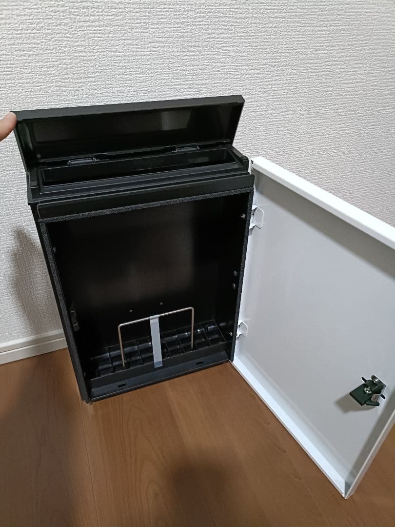 【美品、未使用に近い】郵便ポスト　6AAME-TY13-XA