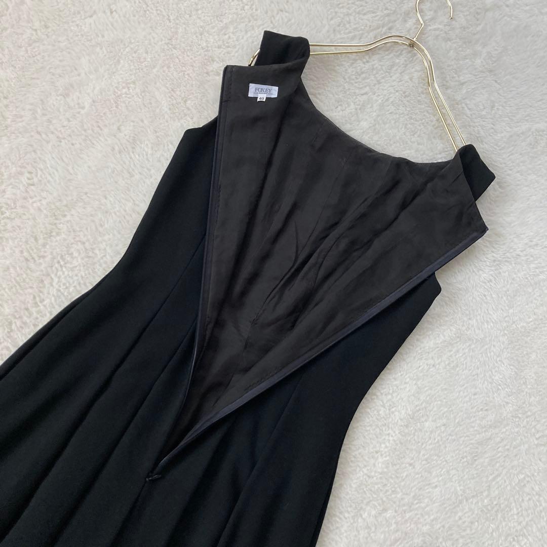 FOXEYフォクシー　ノーカラーワンピース　プリーツ　ミモレ丈　40サイズ