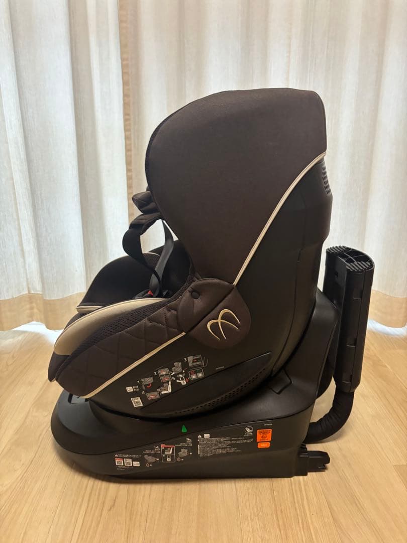 エールべべ チャイルドシート ISOFIX クルット6i グランスグランブラウン