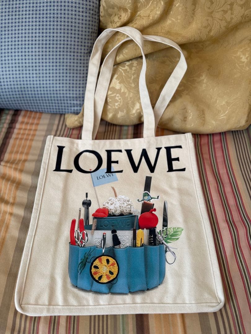 ぼあ　LOEWE ロエベクラフテッドワールド　限定ノベルティトート