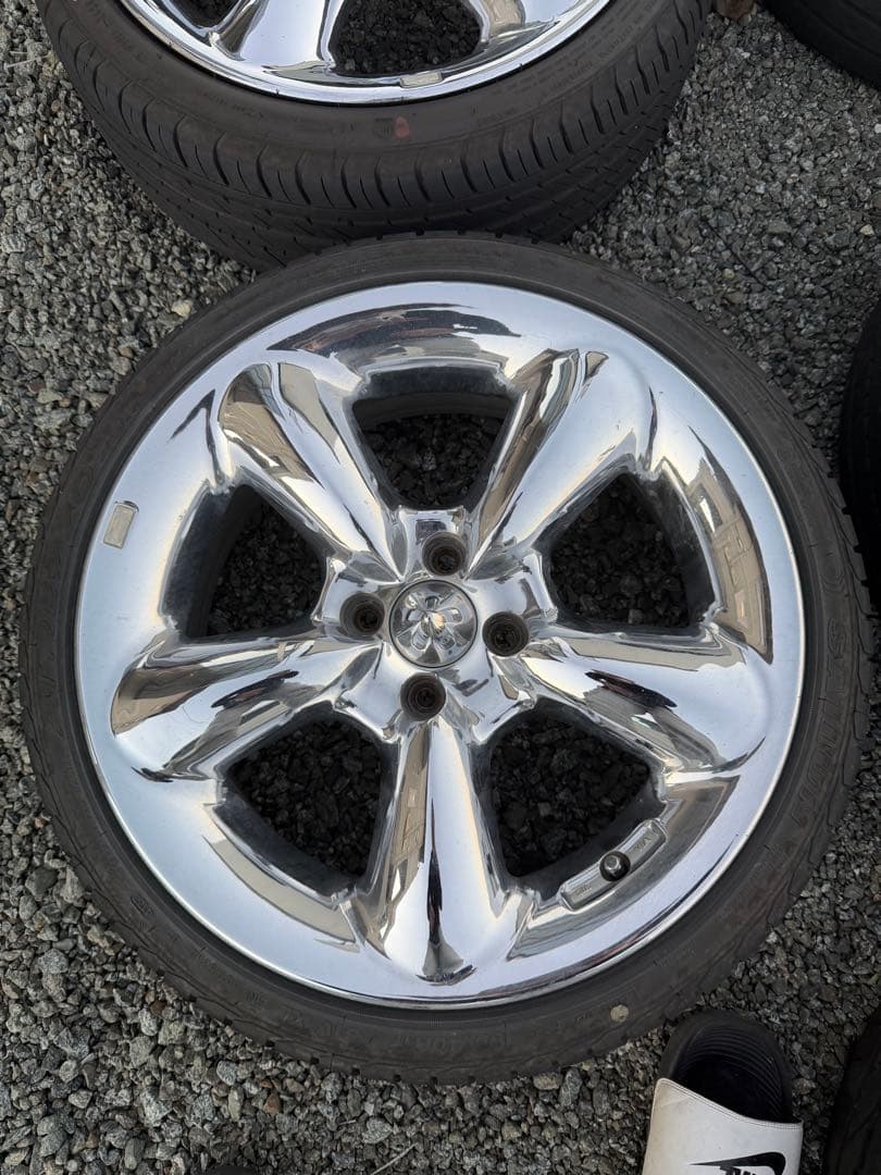 WORK グッカーズ 17インチ　pcd100 4穴