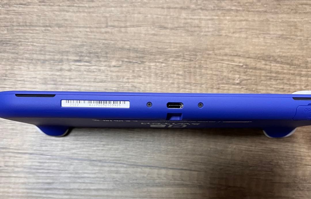 Nintendo Switch Lite 本体　Blue