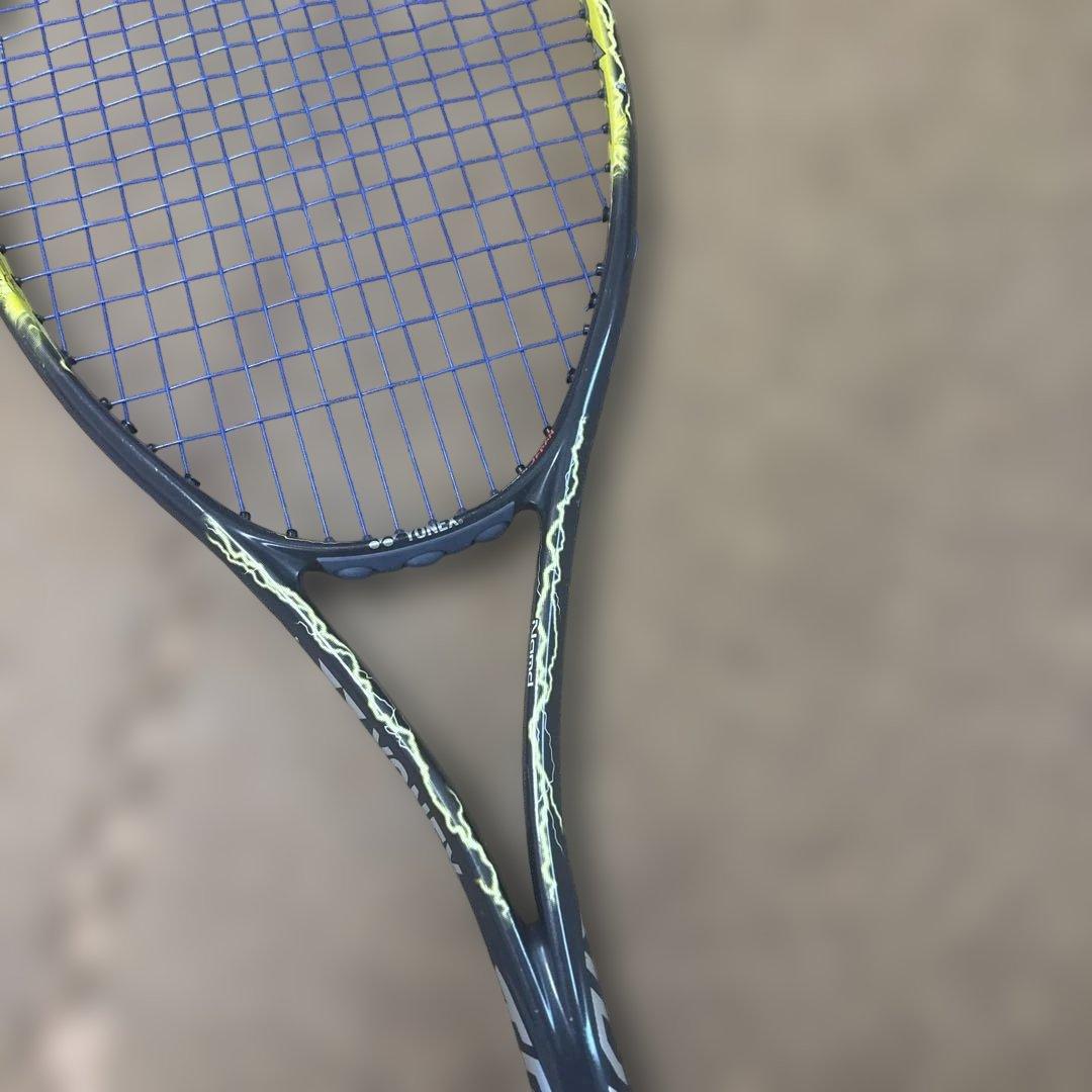 中古ボルトレイジ 7SテニスラケットUL1ガットヨネックスゲイル26ポンド