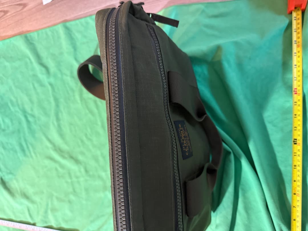 フィルソン (Filson) CORDURA リップストップ ブリーフケース