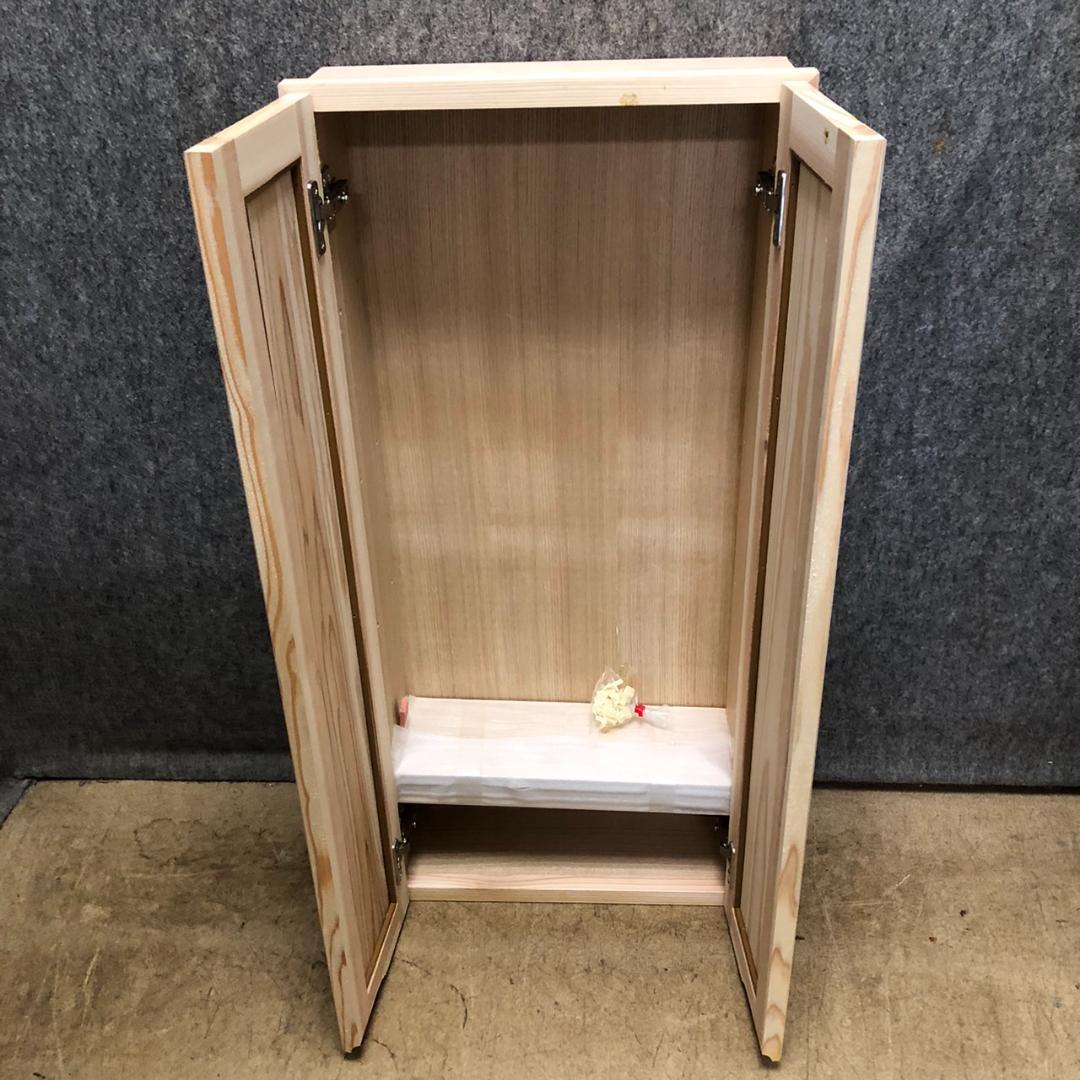 だよ大変　未使用　かべ埋込収納　秋田杉