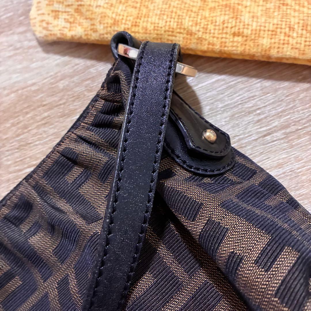 FENDI フェンディ ミニバッグ ズッカ柄