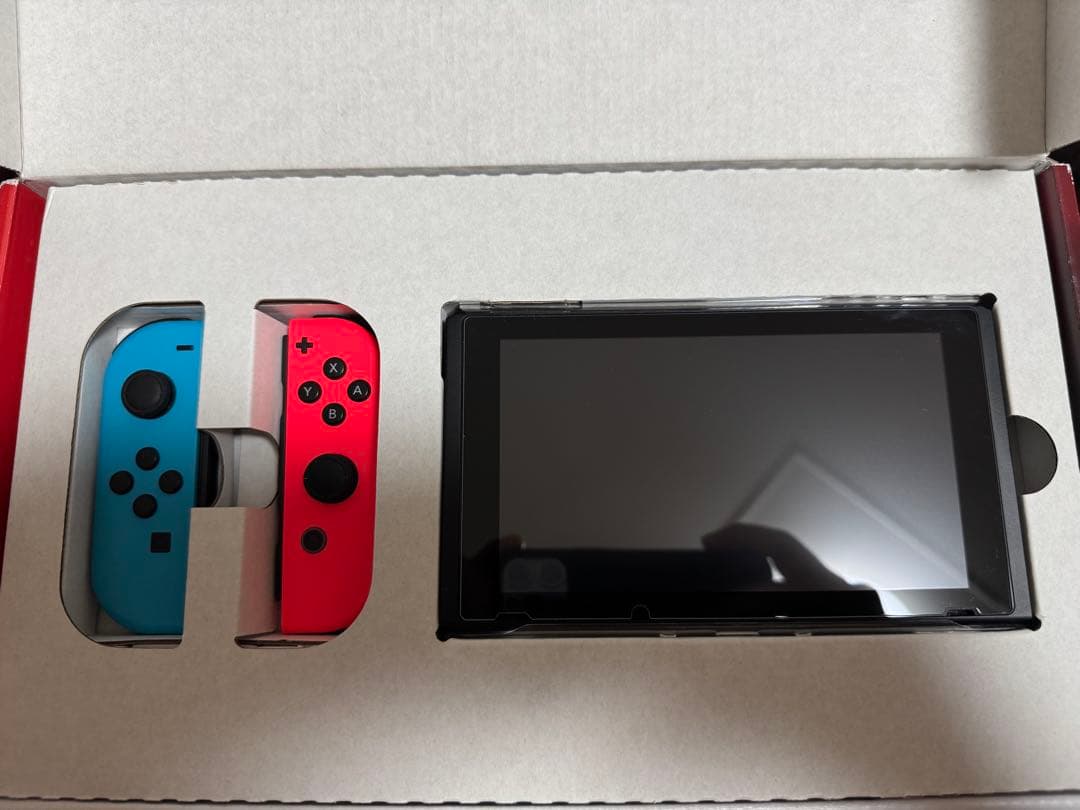 送料無料！早い者勝ち！switch バッテリー強化版　ソフト付　64gbメモリ付