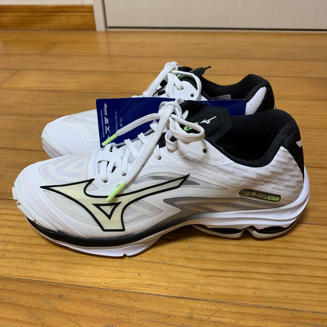 ミズノ　ウェーブライトニングZ7 25cm 新品　バレーボールシューズ
