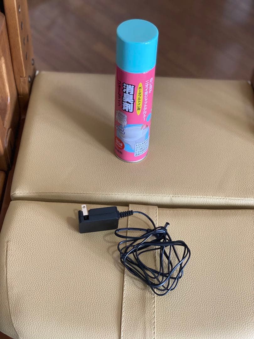 介護用　トイレ　脱臭機能付