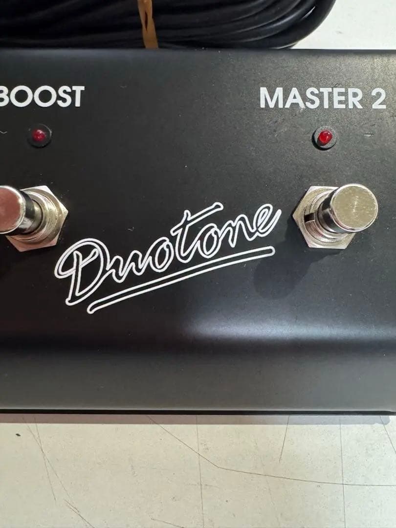 Hughes&Kettner（ヒュース＆ケトナー）Duotone フットスイッチ