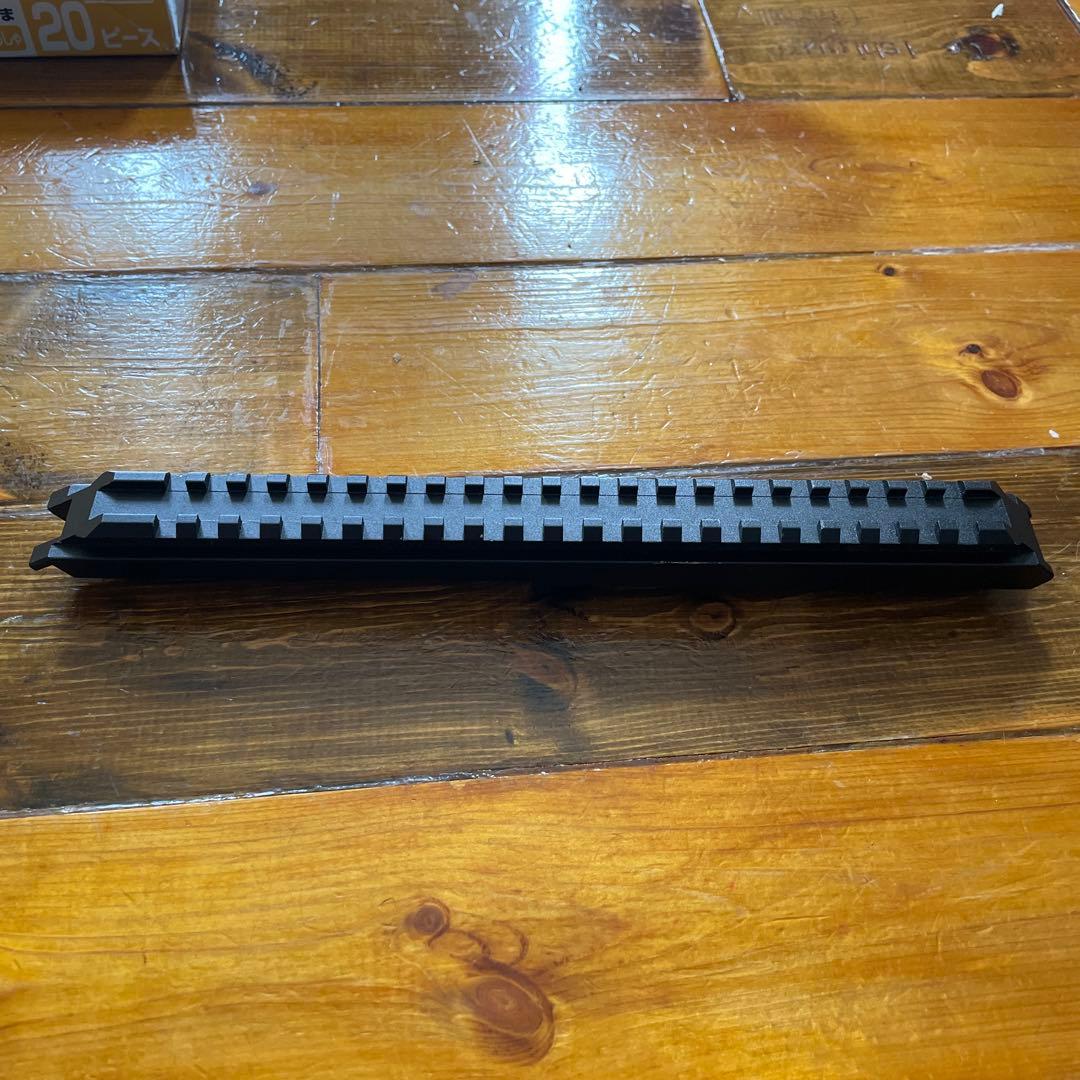 き*こ様 GHK AUG GBBR用タクティカルマウント