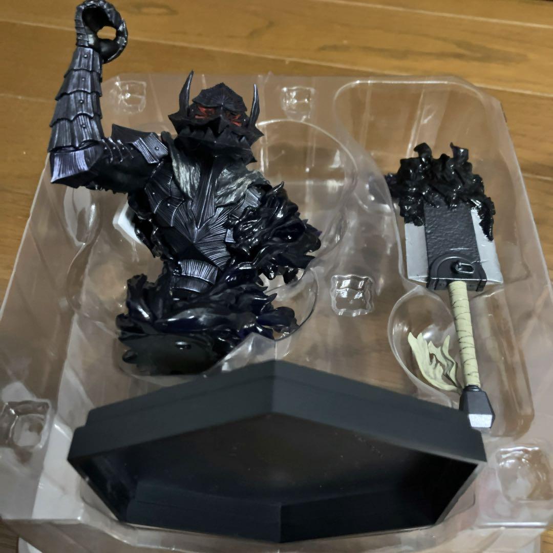 Berserk ベルセルク 42巻 特装版 胸像　ガッツ　狂戦士の甲冑