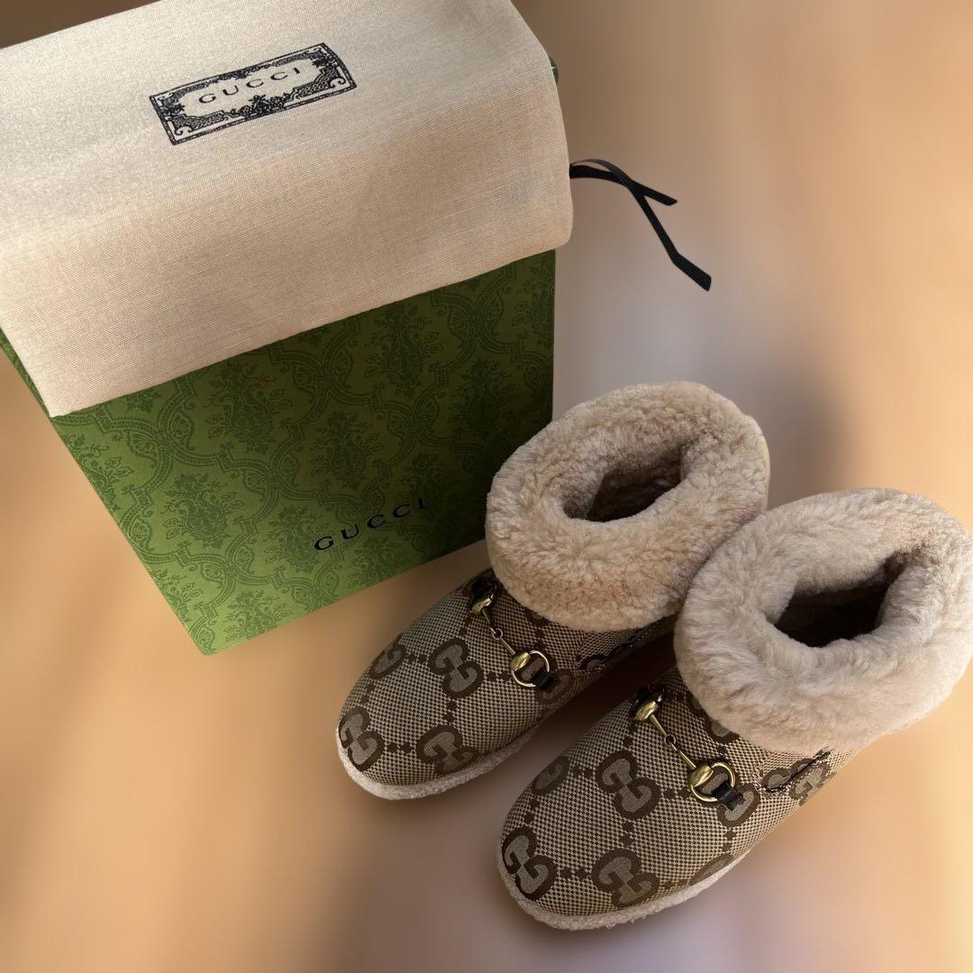 ❤️GUCCIムートンブーツ❤️れお