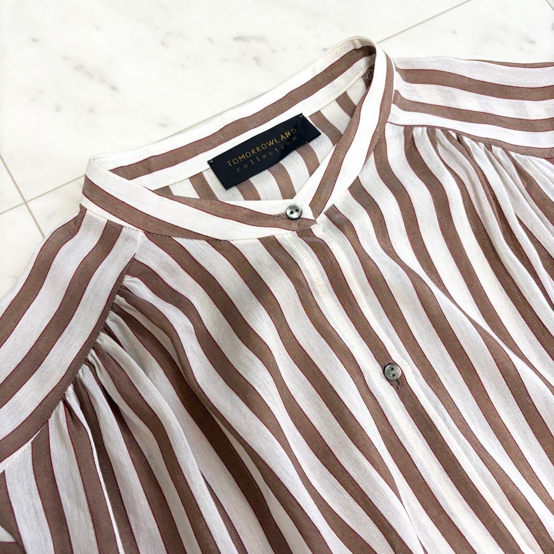 美品 トゥモローランドコレクション シルク混ストライプ スタンドカラーブラウス