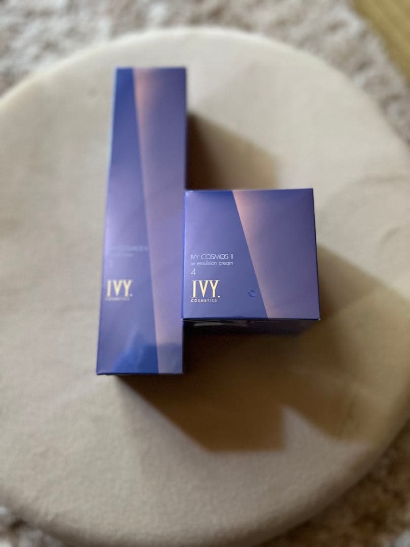 アイビー化粧品コスモスII