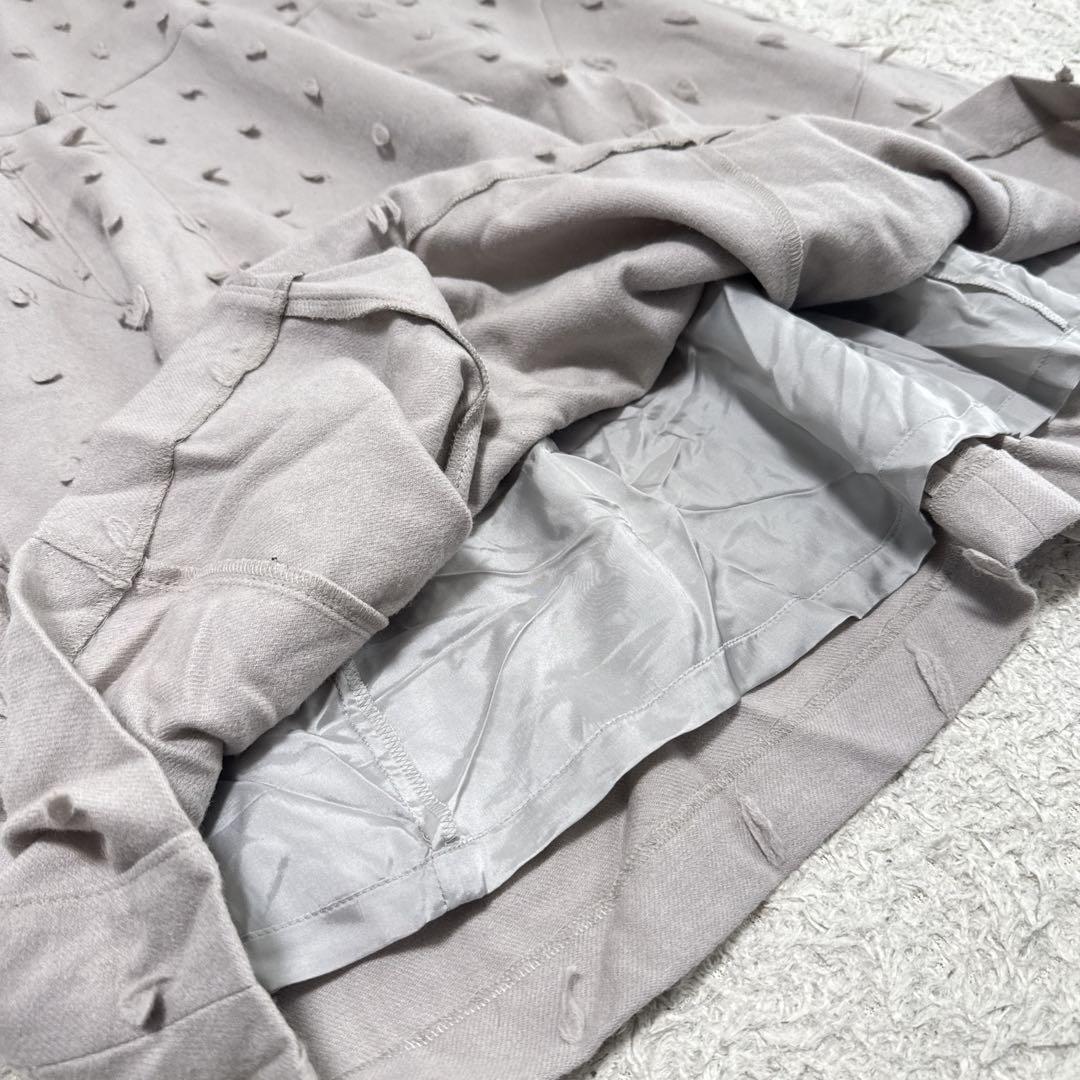 山﨑美紀センソユニコ t.b リーフモチーフ ウール混ノースリーブ