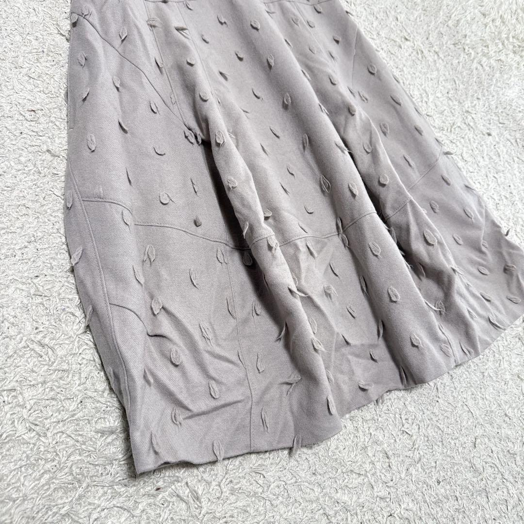 山﨑美紀センソユニコ t.b リーフモチーフ ウール混ノースリーブ