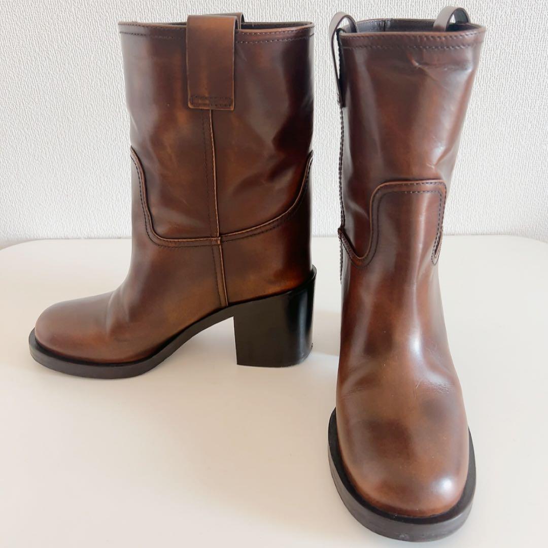 お値下げ【ミュウミュウ】 レザーショートブーツ 38