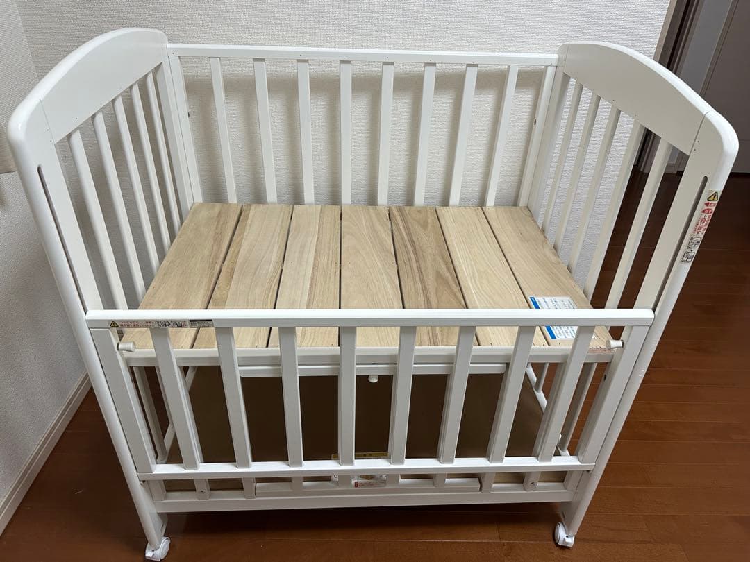 KATOJI カトージ　ミニベビーベッド　ホワイト