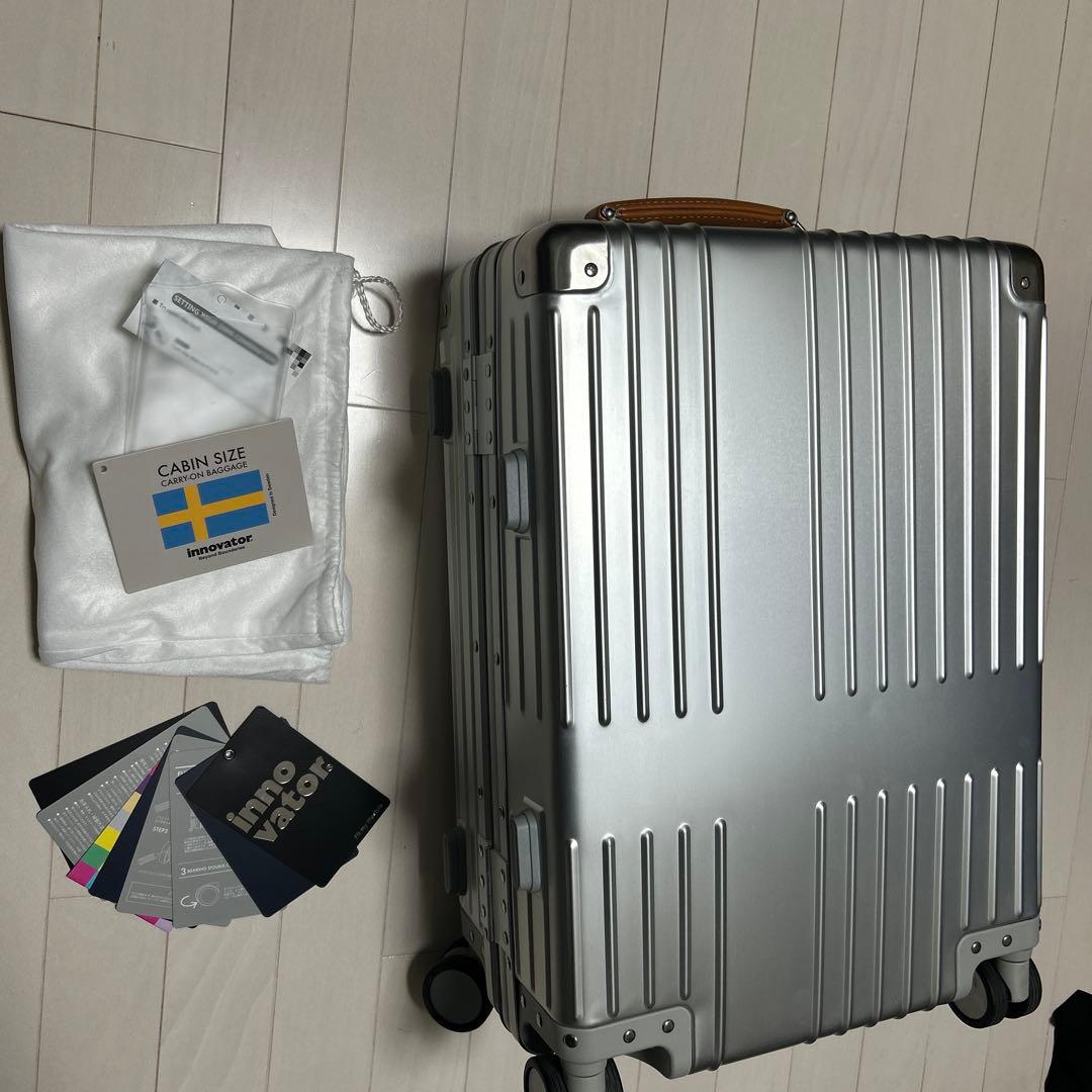 INNOVATOR アルミ 36L スーツケース シルバー