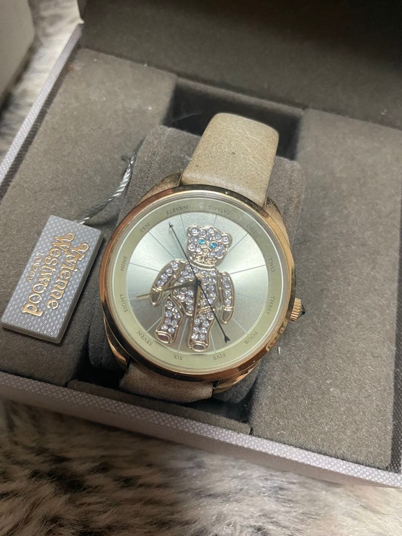 【箱付き】ヴィヴィアン ウェストウッド クレイジーベア 腕時計 希少