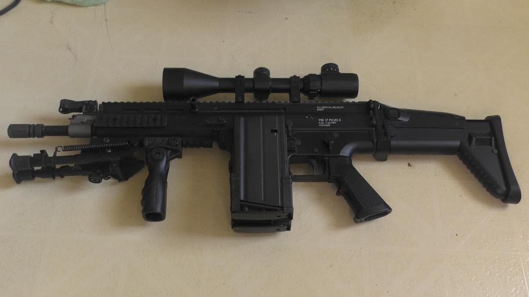 東京マルイ スカーL CQC　フラット・ダークアース / ブラック