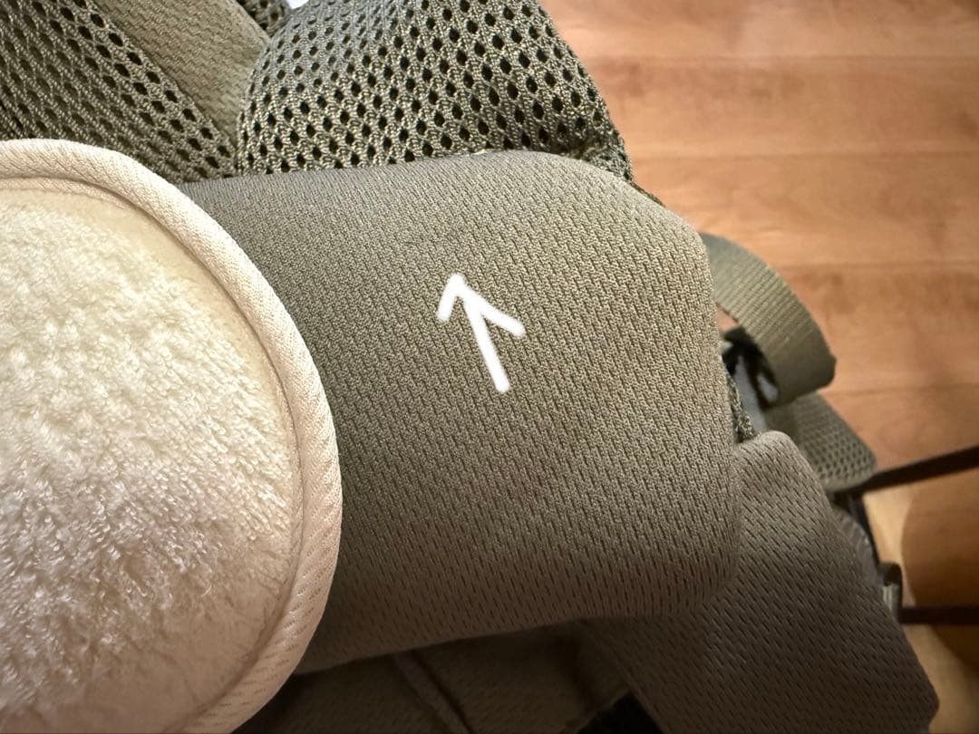 【美品】アップリカ　ラクリス ライトカーキ