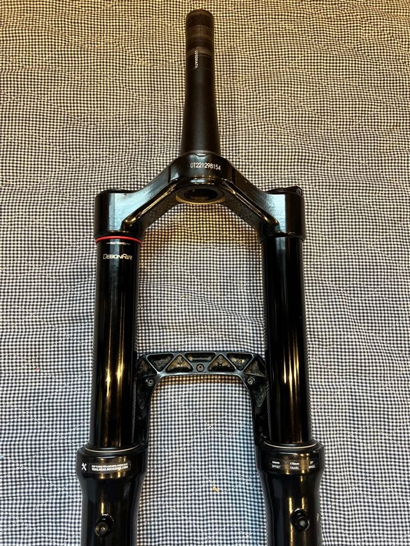ROCKSHOX ZEB SELECT 29インチ ロックショックス