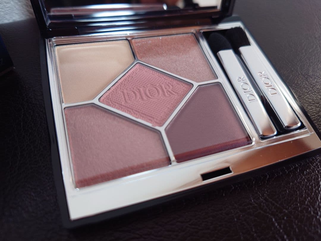 DIOR アイシャドウパレット 743 ローズチュール