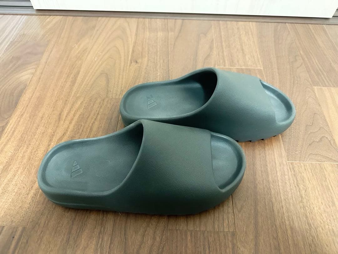 ひ*ー様 adidas YZY Yeezy Slide Dark Onyx