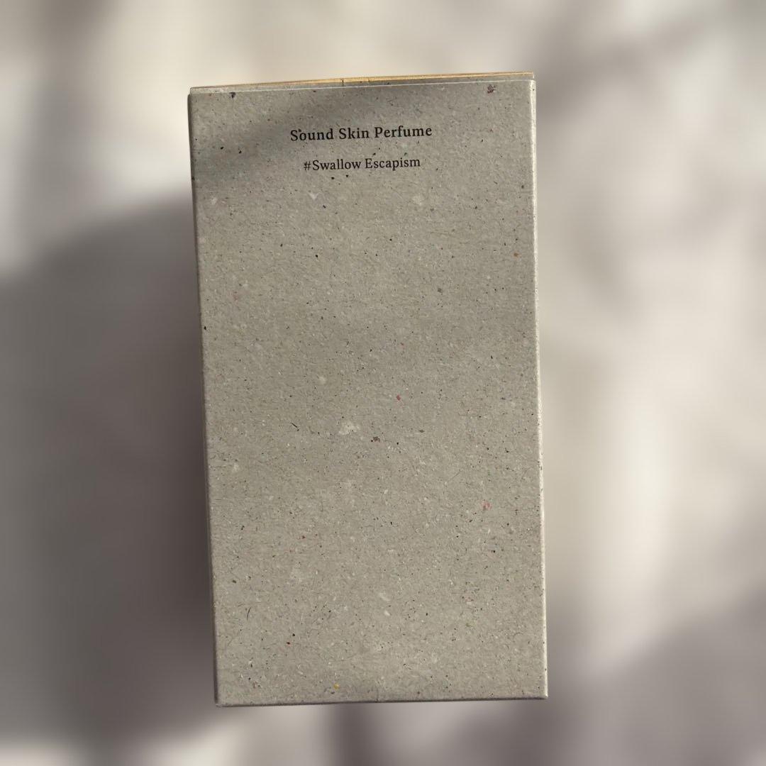 香水(女性用) AHRES Sound Skin Perfume SwallowEscapism