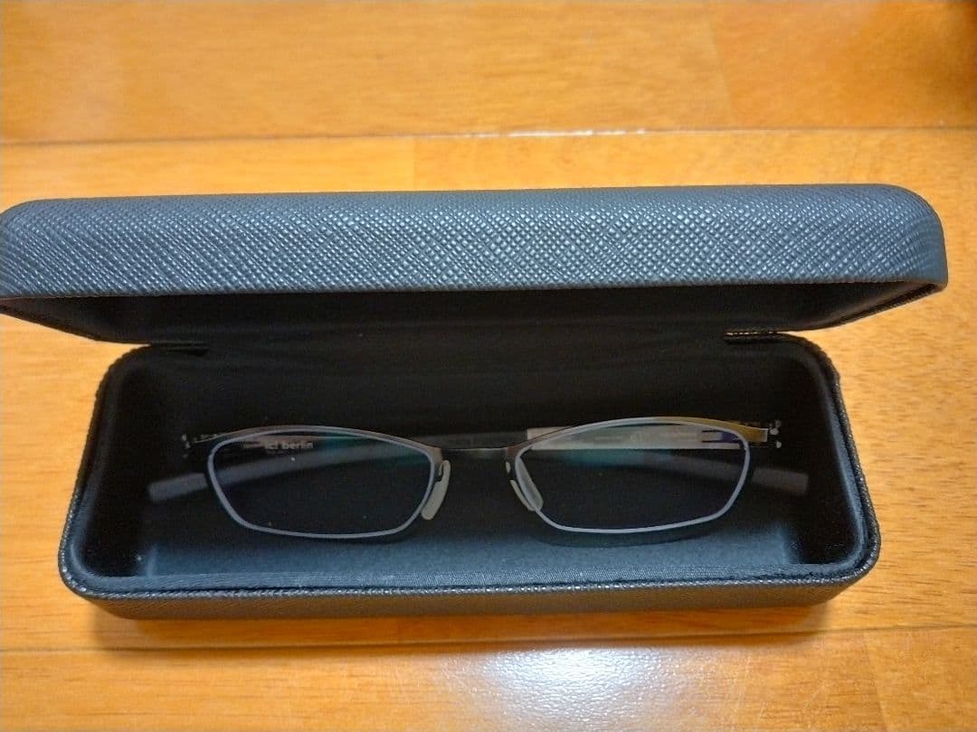 ic! berlin heidelbeere gunl メガネ