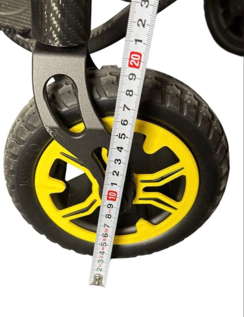 【中古】QUICKIE Q50 Rカーボン折り畳み電動車椅子 2025年5月製