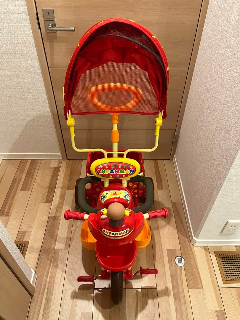 それいけ！アンパンマン　デラックス （おでかけ三輪車）