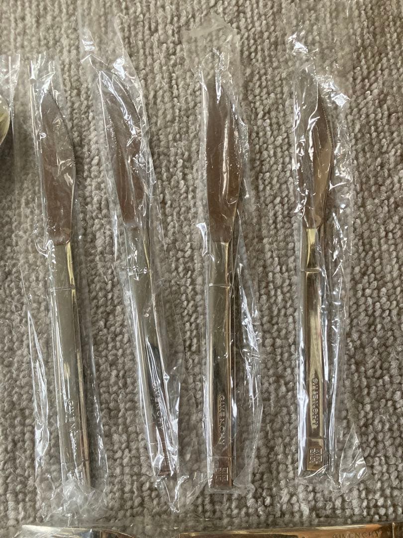 ジバンシー givenchy カトラリーセット